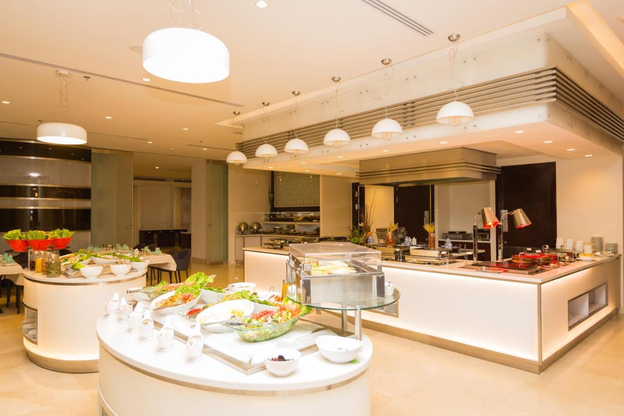 Holiday Inn Yanbu, an IHG Hotel Dış mekan fotoğraf