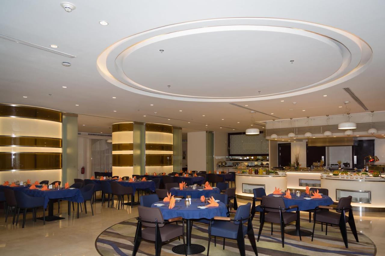 Holiday Inn Yanbu, an IHG Hotel Dış mekan fotoğraf