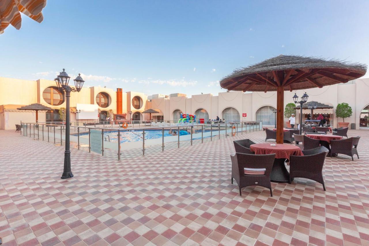 Holiday Inn Yanbu, an IHG Hotel Dış mekan fotoğraf