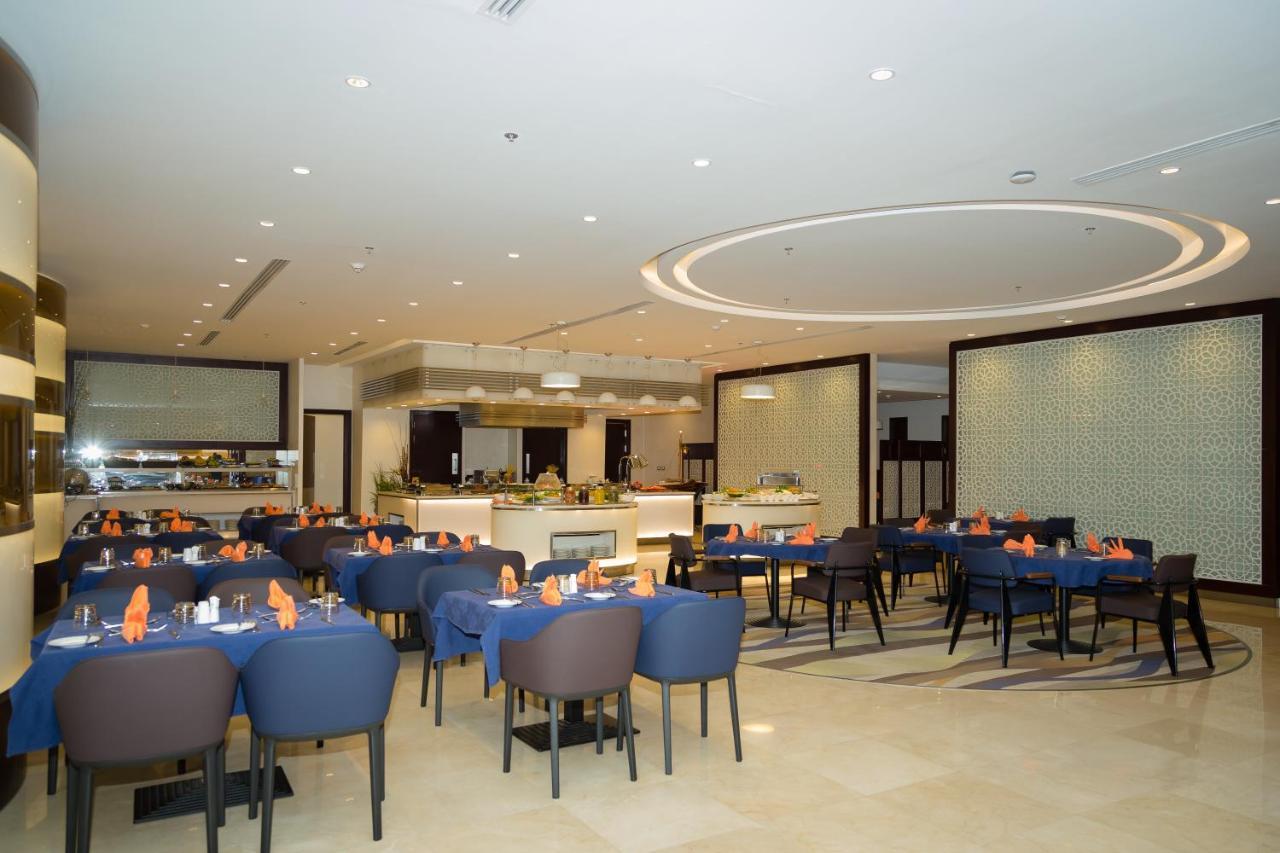 Holiday Inn Yanbu, an IHG Hotel Dış mekan fotoğraf