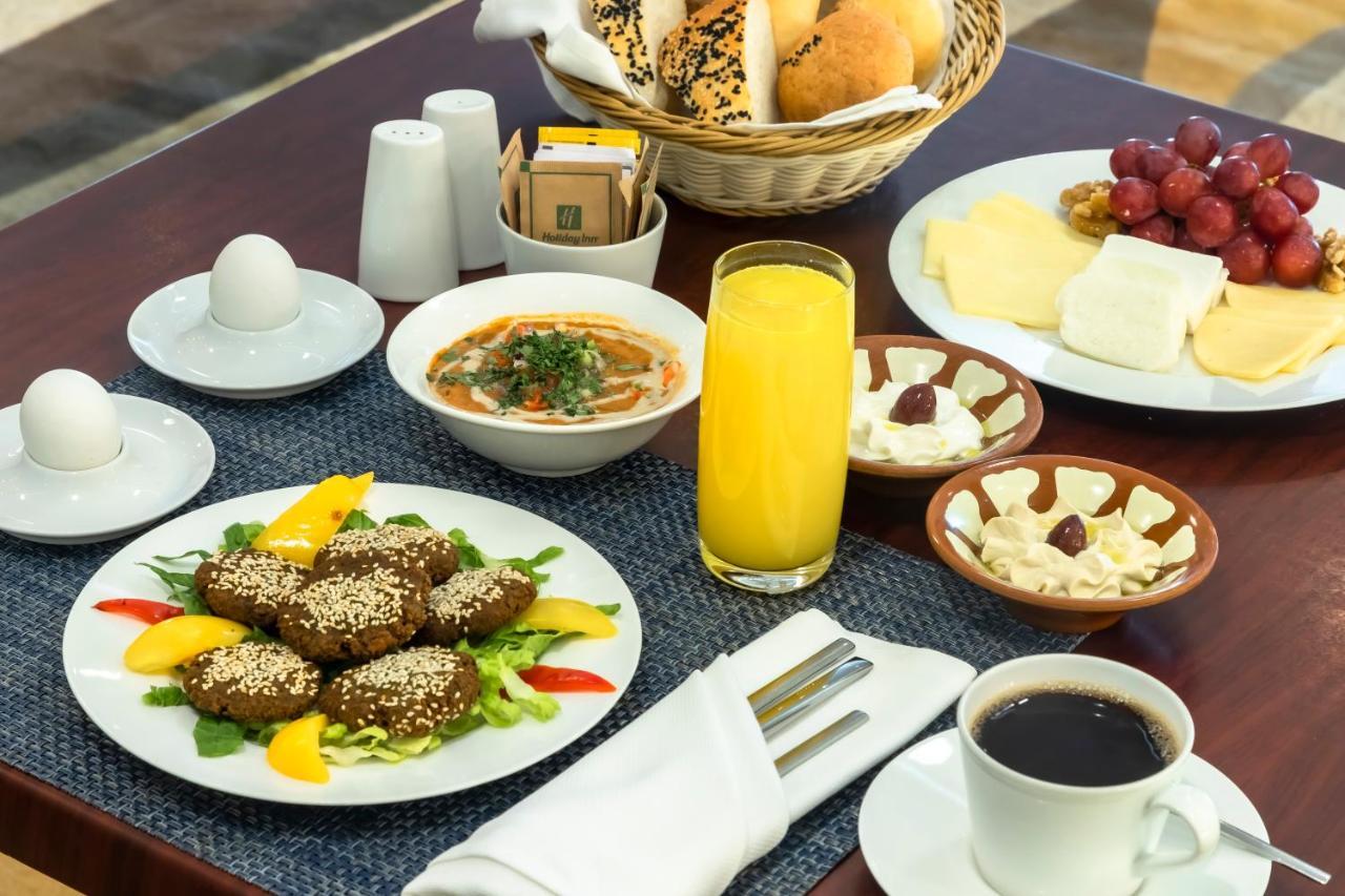 Holiday Inn Yanbu, an IHG Hotel Dış mekan fotoğraf
