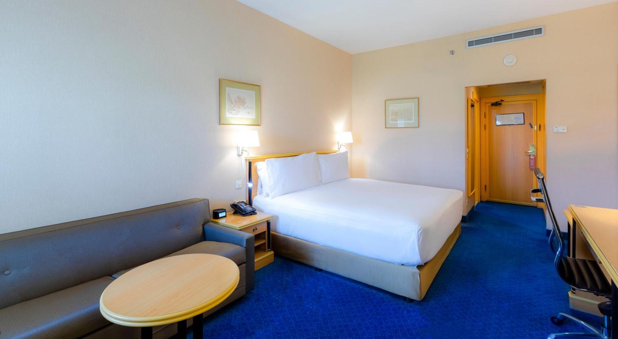 Holiday Inn Yanbu, an IHG Hotel Oda fotoğraf
